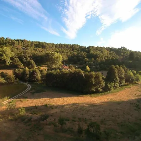 בית נופש Idyllic Country With Forest *