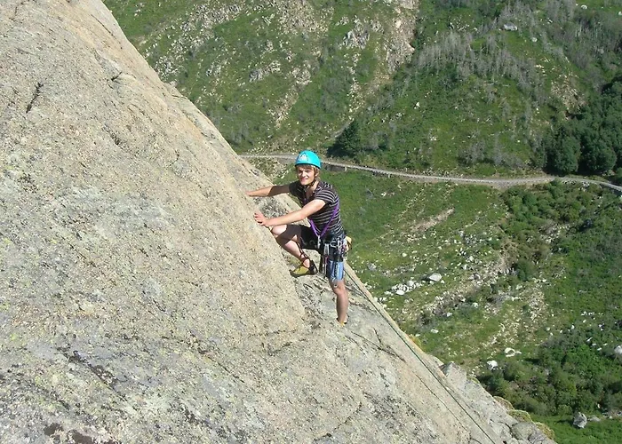 Idyllic Country With Forest Covas (Coimbra)
